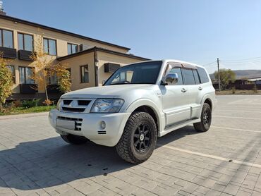 миссубици пожеро пинин: Mitsubishi Pajero: 2004 г., 3 л, Автомат, Газ, Внедорожник
