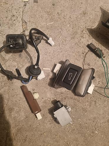 Другие детали кузова: Subaru Outback 2016 год.Рычаг передний левый. Стеклоподъемник — 14