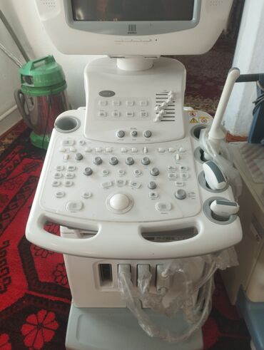 Медицинское оборудование: Срочно Срочно продается УЗИ аппарат Тошиба(японский) в комплекте at lalafo.kg — 10 Медицинское оборудование: Срочно Срочно продается УЗИ аппарат Тошиба(японский) в комплекте — 10