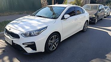 Kia: Kia Cerato: 2019 г., Седан — 13
