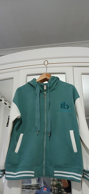 Другая женская одежда: Все
новые — 9