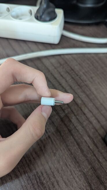 Переходники: 🔌 Переходник Type-C → USB-A (новый) Продаю компактный переходник с