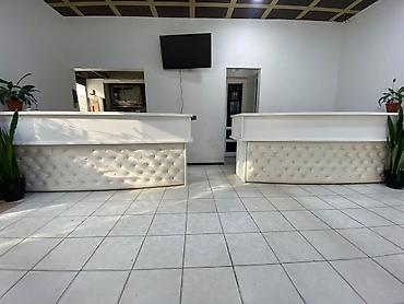reception masa: Ağ rəngli resepsiyon/qarşılama masası dəsti - Dizayn: Parlaq ağ — 2