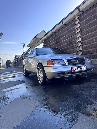 mazda 323: Mercedes-Benz C-Class: 1995 г., 1.8 л, Автомат, Бензин, Седан — 2
