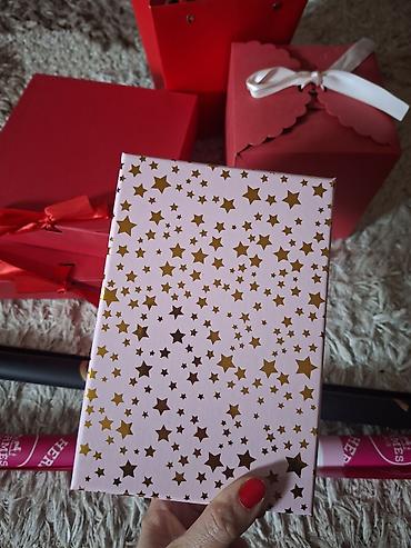 lent guller: Hediyyelik Karobkalar her biri 2azn. Hediyye baglaniımasi kagizlar — 4