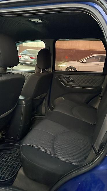 Mazda: Mazda Tribute: 2005 г., 2.3 л, Механика, Бензин, Внедорожник — 11