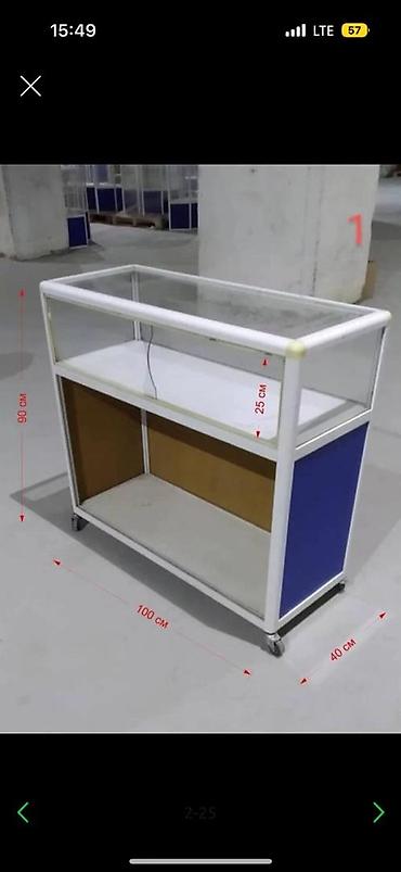 Витрины: Торговые витрины/прилавки из алюминиевого профиля с остеклением — 9