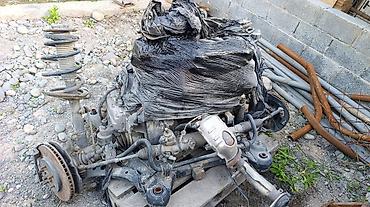 Двигатели, моторы и ГБЦ: Двигатель в сборе с подрамником и подвеской Описание: - Бензиновый — 4