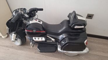 детские мотоциклы на аккумуляторе: Uşaq üçün elektrikli motosiklet – qara rəng - Realistik kruizer
