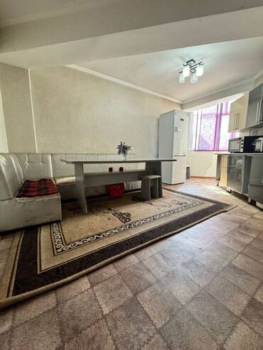 квартира район чекиш ата: 3 комнаты, 74 м², Индивидуалка, 5 этаж, Косметический ремонт