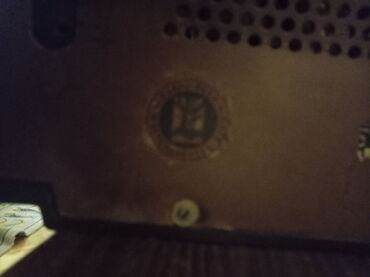 Stari uređaji: Philips vintage radio aparat – cevi/lampe - Klasik stolni radio sa — 4