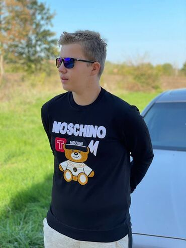 ck duksevi: Moshino muški duks

Novo
Veličine s m l x 2xl 3xl