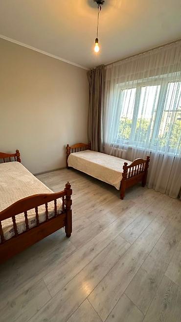 60: 2 комнаты, 60 м², 5 мкр 105 серия, 4 этаж, Евроремонт — 4