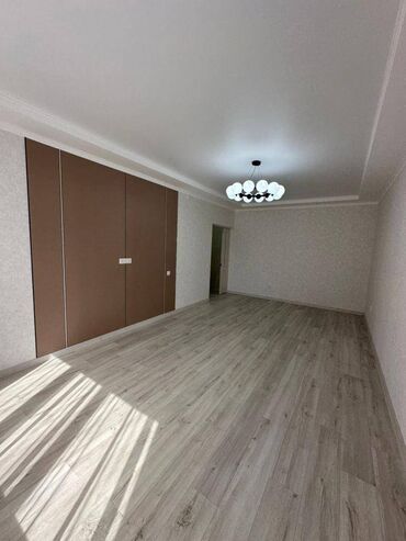 Батирлерди сатуу: 1 бөлмө, 48 кв. м, 108-серия, 7 кабат, Евроремонт
