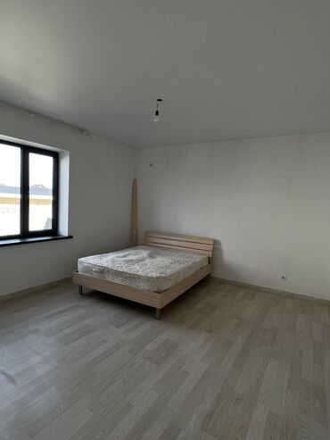 сдаю цокольное помещение: 1 комната, 20 м², Индивидуалка, 2 этаж, ПСО (под самоотделку)