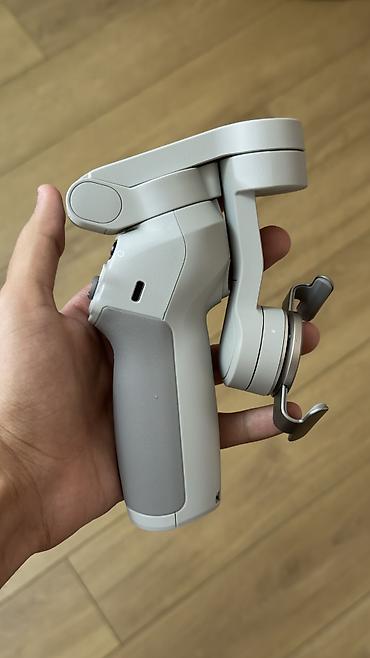 stabilizator telefon: Ümumi 2 dəfə zaryatkaya taxılıb təzədən qramda seçilmir bu büdcəyə — 3