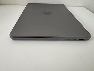 Ноутбуки Apple (MacBook): Для программирования, Б/у, Apple M1 Pro, ОЗУ, RAM: 16 ГБ — 6