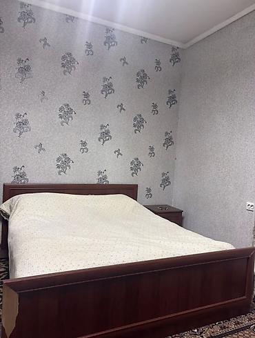 кызыл кыя дом: 40 м², 3 комнаты, 3 мкр, Без животных — 1