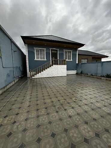 7 8 mkr satilan evler: Tecili Satılır: həyət evi. - 2 sotda 8 daşın üstünde tikilmiş 3 otağ — 10