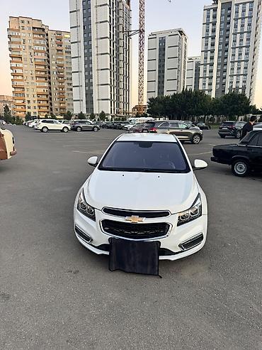 Chevrolet: Chevrolet Cruze: 1.6 l | 2012 il 248700 km Sedan — 2