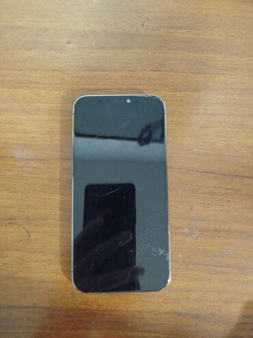 Apple iPhone: IPhone 12 Pro, Б/у, 256 ГБ, Графит, Чехол, 75 % — 8