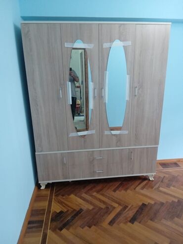 Rəflər: Dolab satılır 130₼. Yaxşı vəziyyətdədir. Ünvan Elmlər 8074. Fatimə99