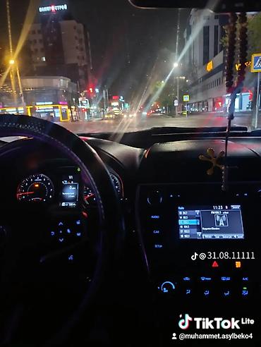spark 2016: Toyota Camry: 2016 г., Автомат, Газ, Седан — 1
