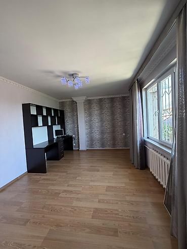 Продажа коттеджей и домов: ‼️Срочно только сегодня 🔥🔥🔥 🔥Продается 3х этаж Дом *235м* 📍 Рабочий — 7