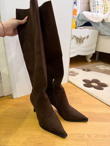 Kürklər: Her biri yeni ve ya 1 defe geyinilmis suba modeli 1:1 copy yeni,sonra — 8