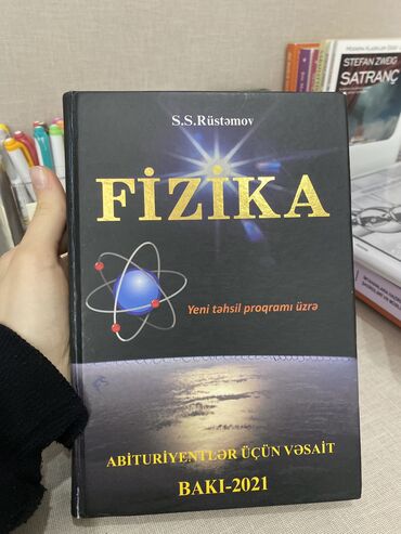 fizika olimpiada kitabı: Fi̇zi̇ka vəsai̇t s.S.Rüstəmov 10 azn