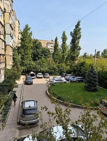 3 комнаты, 80 м², Асанбай мкр 106 серия, 2 этаж, Евроремонт