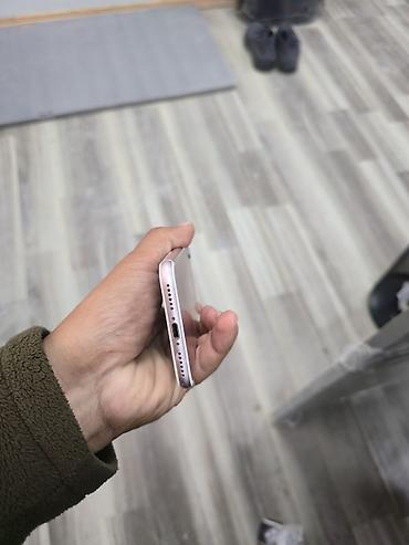 iphone 7 gold: IPhone 7, 32 GB, Qızılı, Barmaq izi — 4