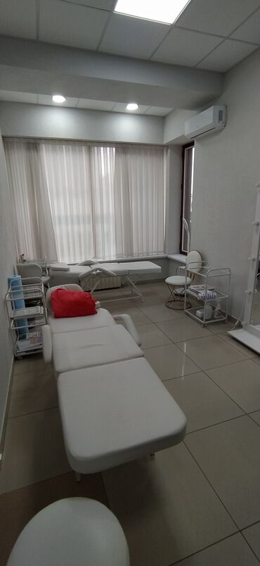 косметологическое кресло: Сдается кабинет в косметологической клинике в кабинете ( кушетка