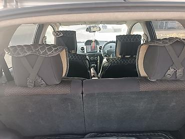 Toyota: Toyota ist: 2002 г., 1.5 л, Автомат, Бензин, Хэтчбэк — 9