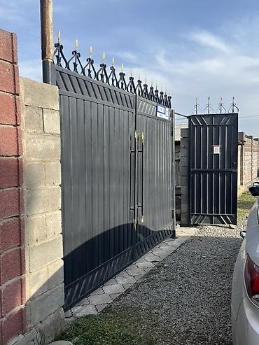 Продажа коттеджей и домов: 🔥 **ТЕЗ САТЫЛАТ! Үй жер тилкеси менен** 📍 Бишкек шаары, Новопавловка — 7