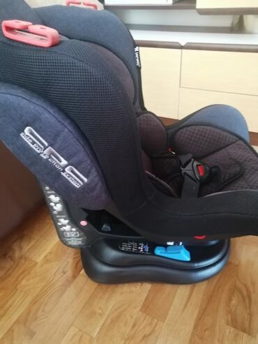 Car Seats & Baby Carriers: Prodajem auto sedište u odličnom stanju