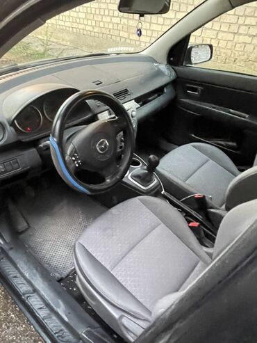 Mazda: Mazda Demio: 2006 г., 1.3 л, Механика, Бензин, Хэтчбэк — 2