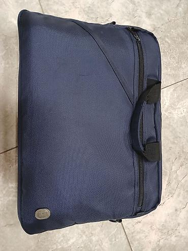 notebook çanta: Noutbuk çantası – tünd mavi, yüngül və funksional - Ölçü: təxminən — 3