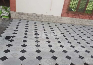 Tamet: Müxtəlif çalarlarda olan beton plitələrdən hazırlanmış səki örtüyü -da lalafo.az — 30 Tamet: Müxtəlif çalarlarda olan beton plitələrdən hazırlanmış səki örtüyü — 30