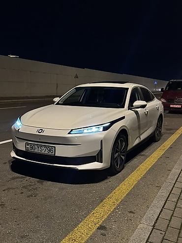 tesla qapı: Tesla : 1.5 l | 2025 il 75000 km Sedan — 3