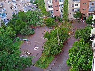 Кыймылсыз мүлк: 3 бөлмө, 70 м², 106-серия, 5 кабат — 7