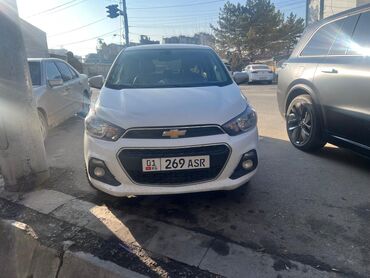 Chevrolet: Chevrolet Spark: 2018 г., 1 л, Автомат, Бензин — 1