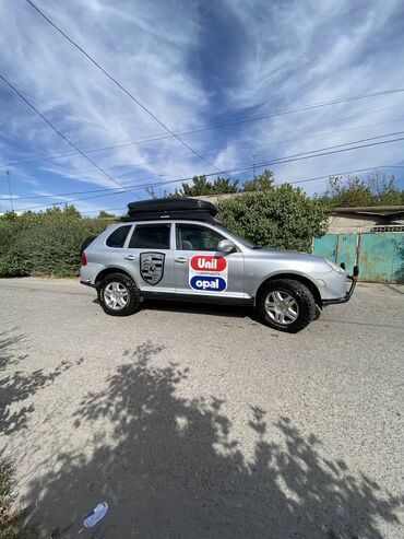 Porsche: Porsche Cayenne: 2004 г., 3.2 л, Типтроник, Газ, Внедорожник — 3