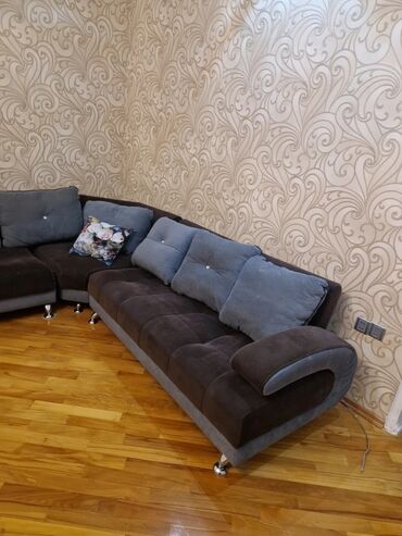 Divanlar: Künc divan, İşlənmiş, Açılmayan, Bazasız, Çatdırılma yoxdur — 22