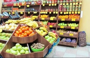 аренда магазинов в бишкеке: Cpoчo!!! овощи фрукты сатканга ходовой Место керек кимде болсо