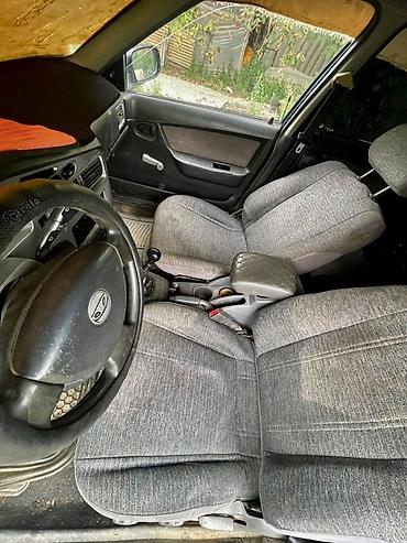 дэу матиз 1: Daewoo Nexia: 2008 г., 1.6 л, Кол менен иштөөчү, Седан — 2