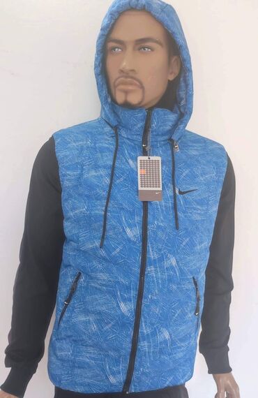 Prsluci: M - 3XL
3500 — 7