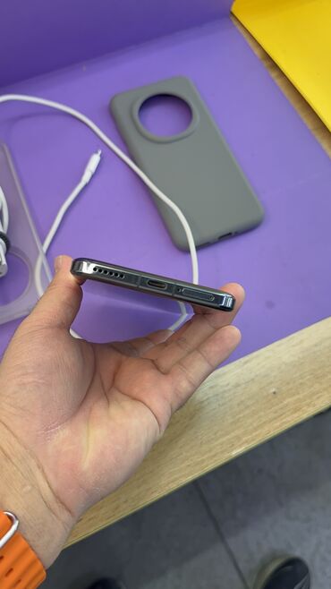 Honor: Honor Magic 7 Pro, Б/у, 256 ГБ — 3