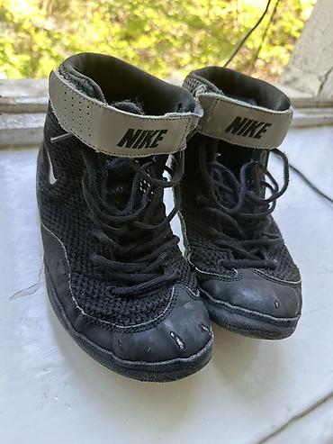 Эркектердин кроссовкасы, 37.5, Nike, Колдонулган, түсү - Кара, Өзү алып кетүү lalafo.kg да — 1 Эркектердин кроссовкасы, 37.5, Nike, Колдонулган, түсү - Кара, Өзү алып кетүү — 1