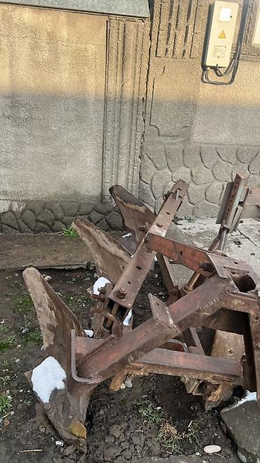 мтз трактор 82 1: Навесной трехкорпусный плуг для трактора.
Срочно 🚨 — 3